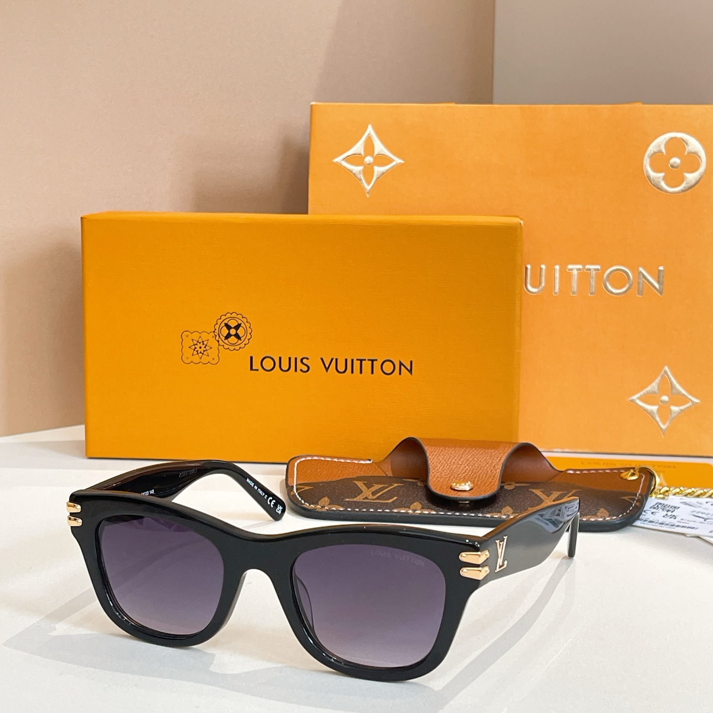 LOUIS VUITTO*✨✨✨MODEL：Z2927U✨✨✨ SIZE：51口13-145✨✨✨