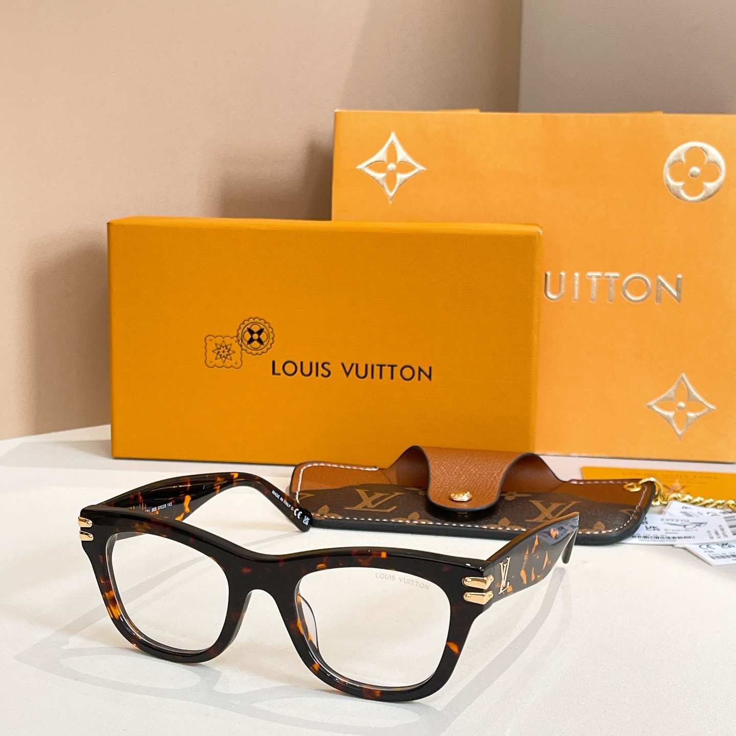 LOUIS VUITTO*✨✨✨MODEL：Z2927U✨✨✨ SIZE：51口13-145✨✨✨