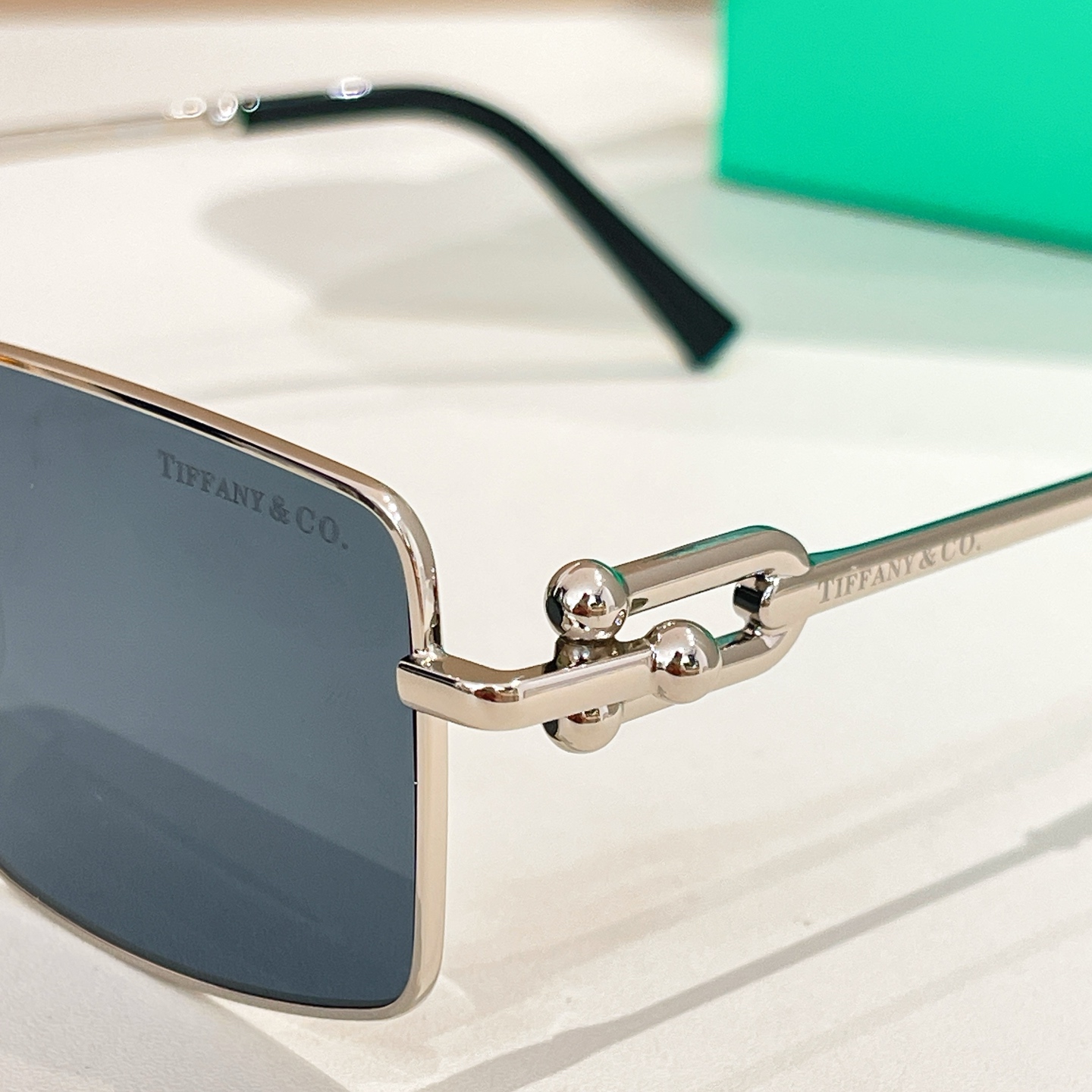 TIFFANY&Co.✨✨✨MODEL：TF3111✨✨✨ SIZE：58口16-140✨✨✨