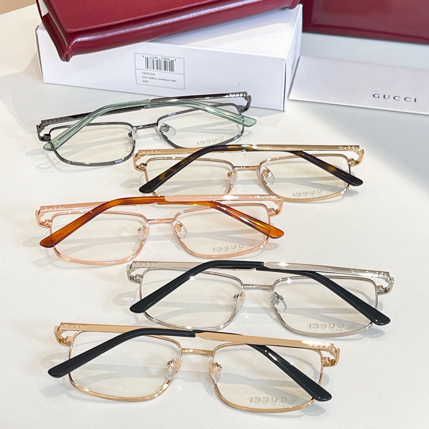 GUCC*🐝🐝🐝MODEL：GG1882O🐝🐝🐝SIZE：54口17-145🐝🐝🐝