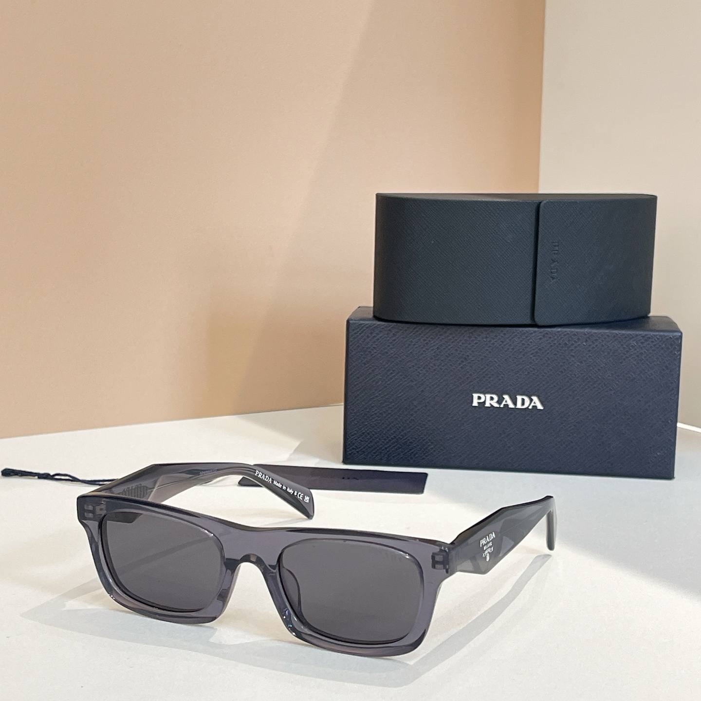 PRADA✨✨✨MODEL：PR B20S✨✨✨SIZE：51口22-145✨✨✨