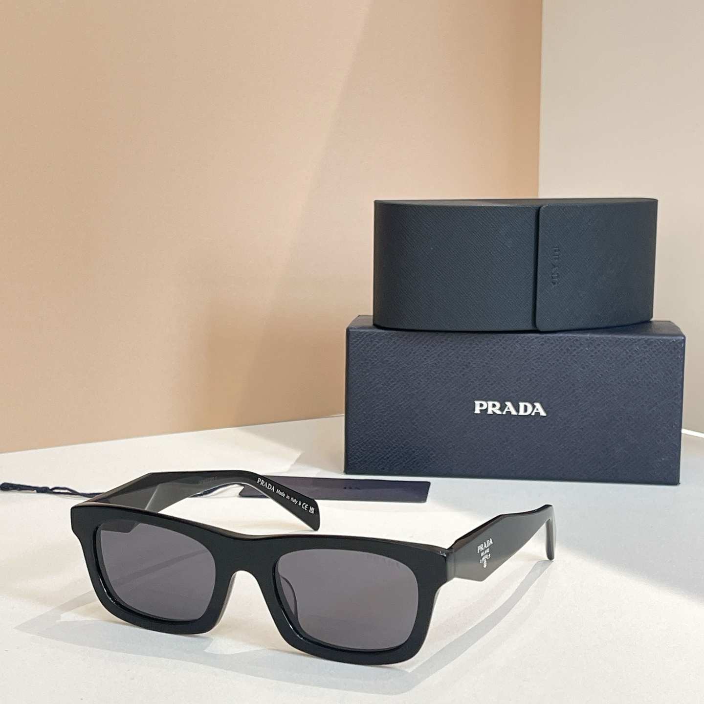 PRADA✨✨✨MODEL：PR B20S✨✨✨SIZE：51口22-145✨✨✨