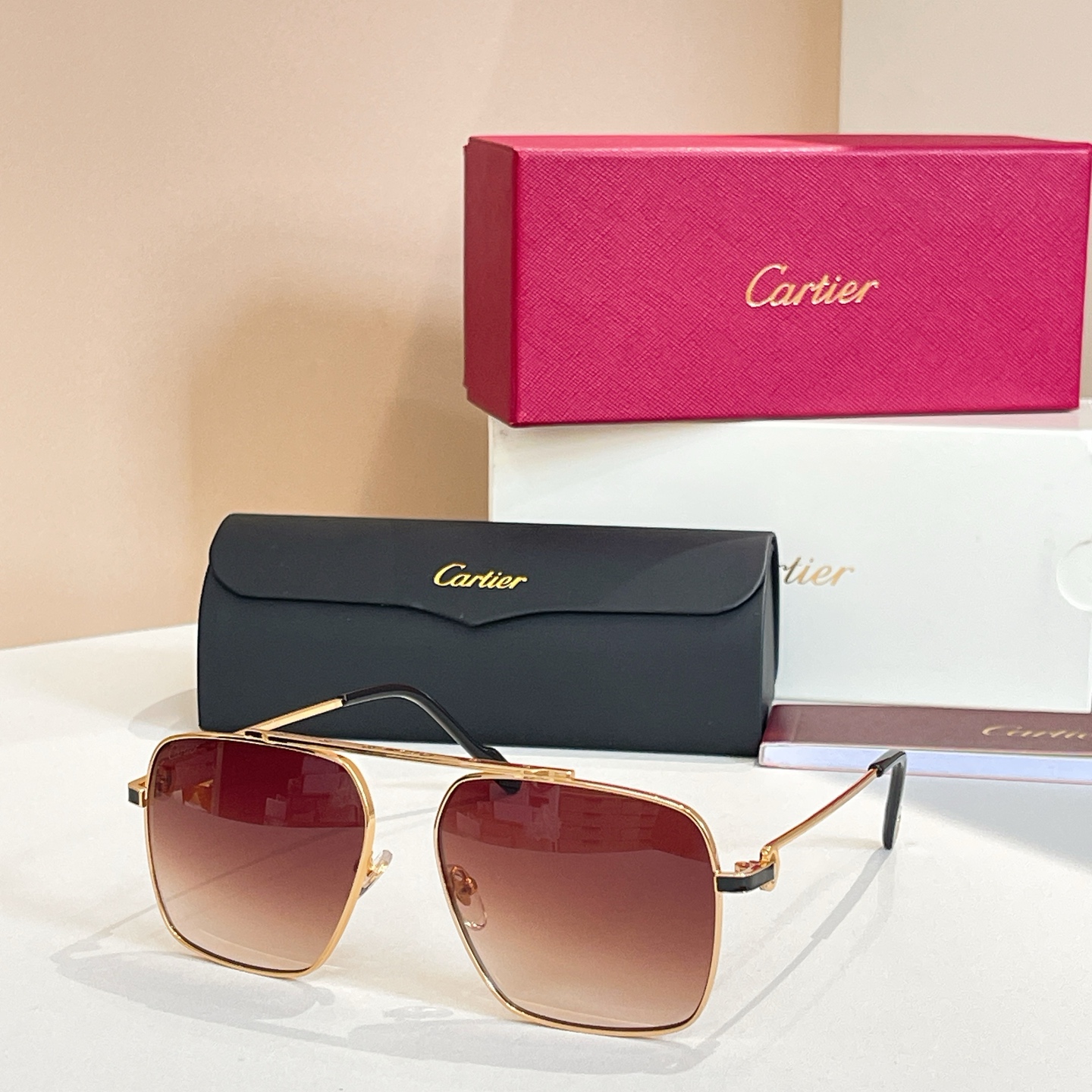 Cartie*✨✨✨MODEL：CT0352S✨✨SIZE  145✨✨✨