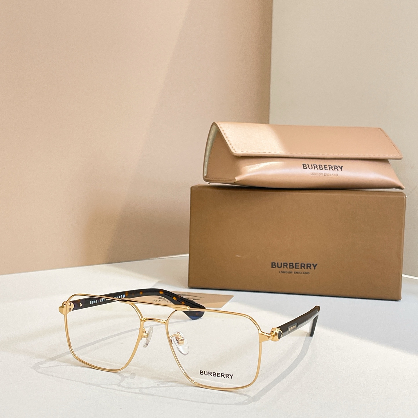 BURBERR*⭐️⭐️⭐️MODEL：BE 1395D⭐️⭐️⭐️SIZE：56口16-145⭐️⭐️