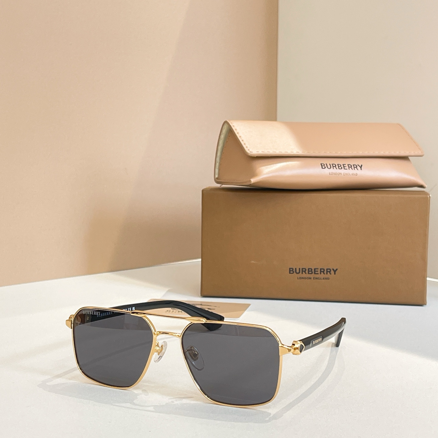 BURBERR*⭐️⭐️⭐️MODEL：BE 1395D⭐️⭐️⭐️SIZE：56口16-145⭐️⭐️