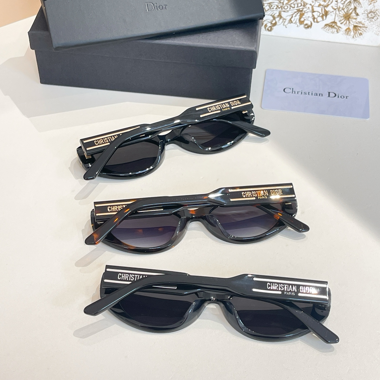 DIO*🌟🌟🌟MODEL：Dior Signature B8U🌟🌟🌟SIZE：53口17-135🌟🌟🌟