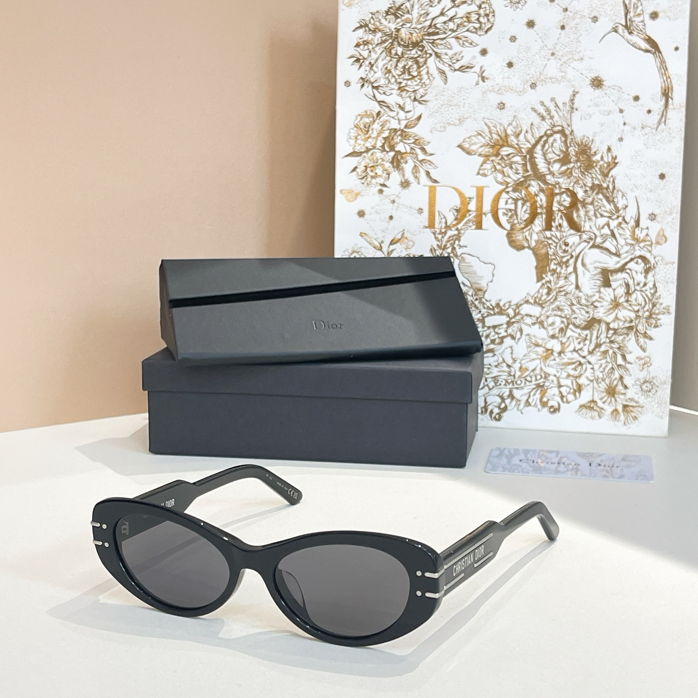 DIO*🌟🌟🌟MODEL：Dior Signature B8U🌟🌟🌟SIZE：53口17-135🌟🌟🌟