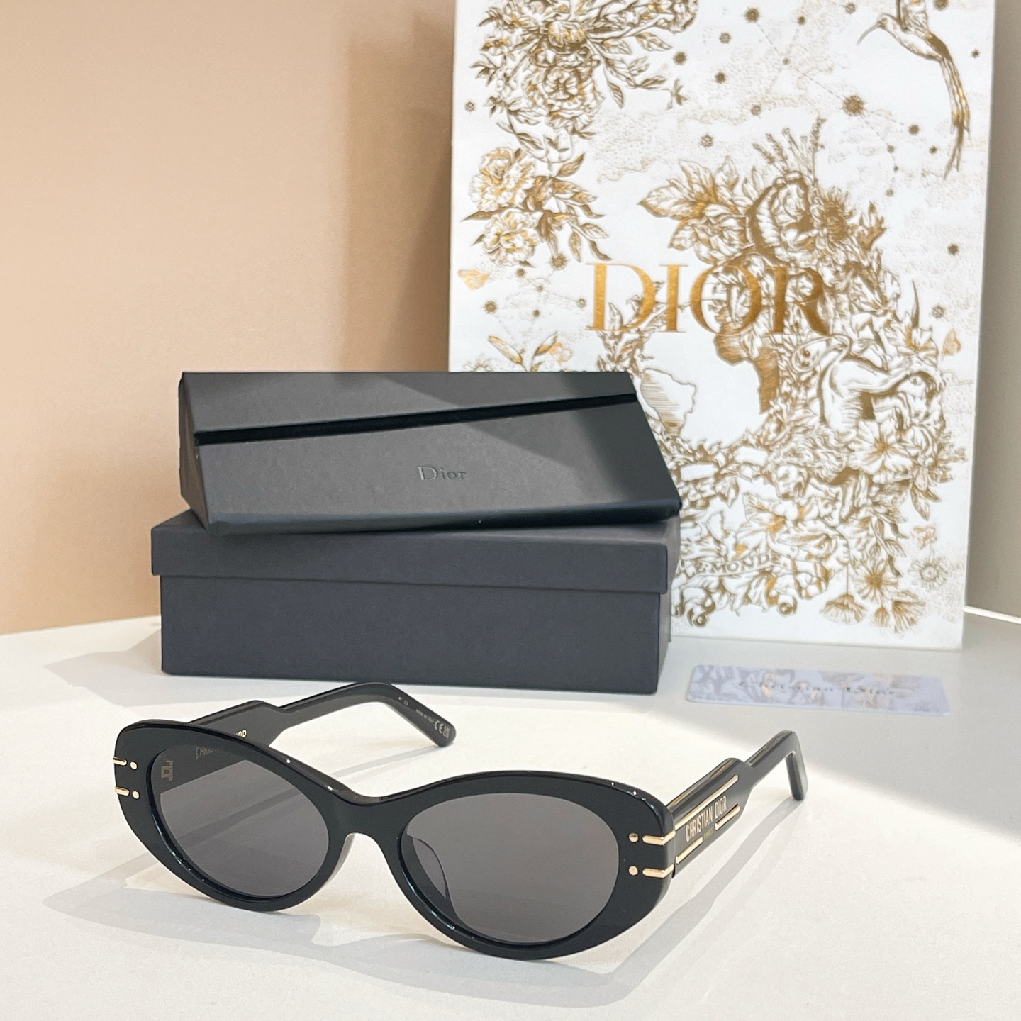 DIO*🌟🌟🌟MODEL：Dior Signature B8U🌟🌟🌟SIZE：53口17-135🌟🌟🌟