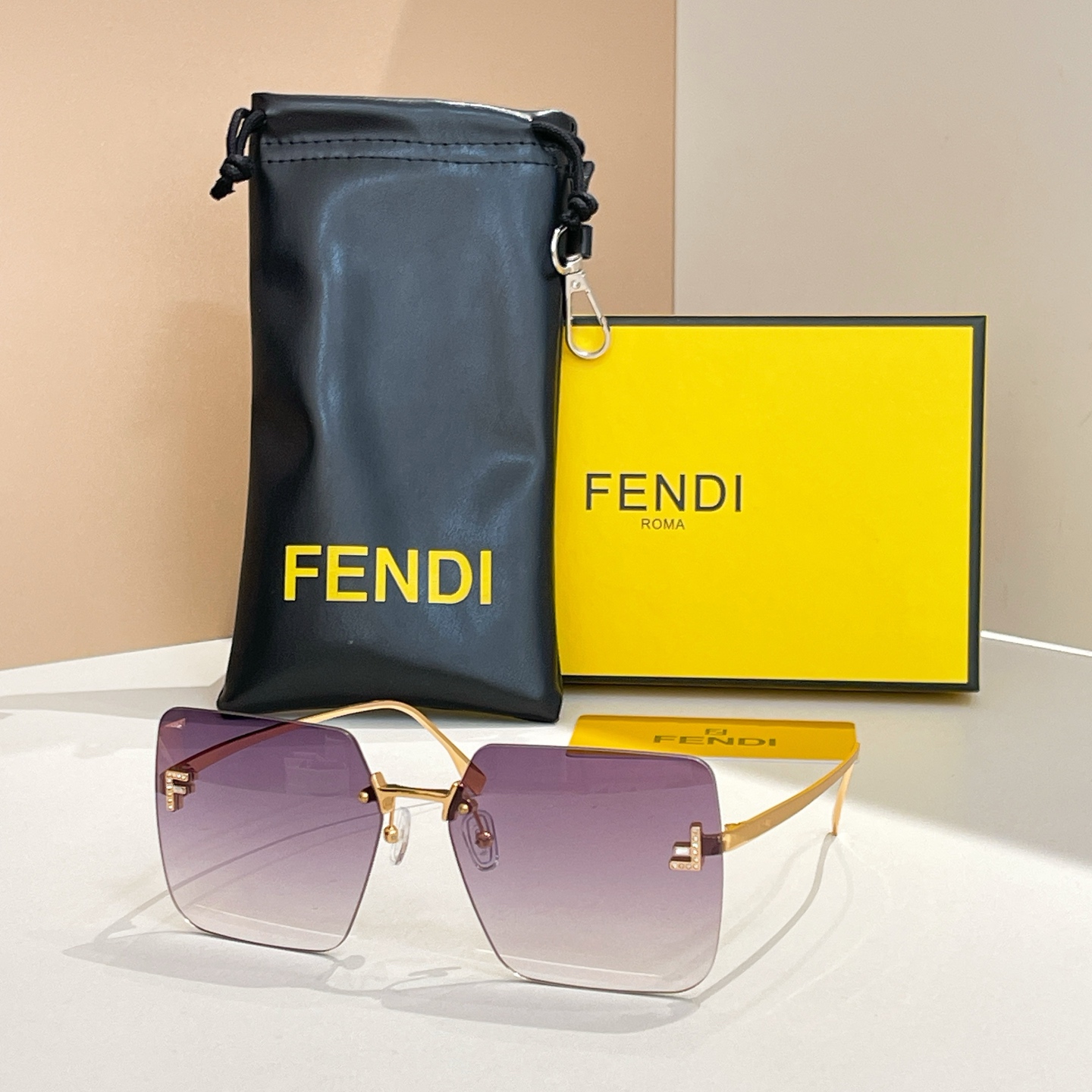 FEND*✨✨✨MODEL FE4082US✨✨✨SIZE59口15-135✨✨✨