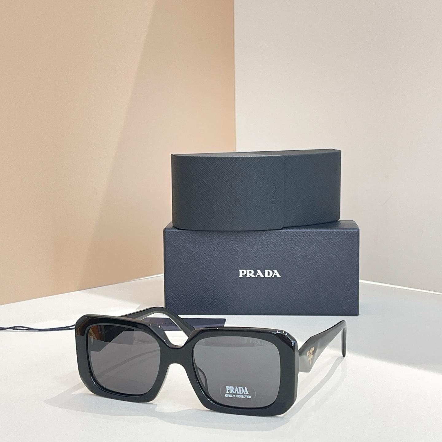 PRADA✨✨✨MODEL：PR 175LS✨✨✨SIZE：55口20-145✨✨✨