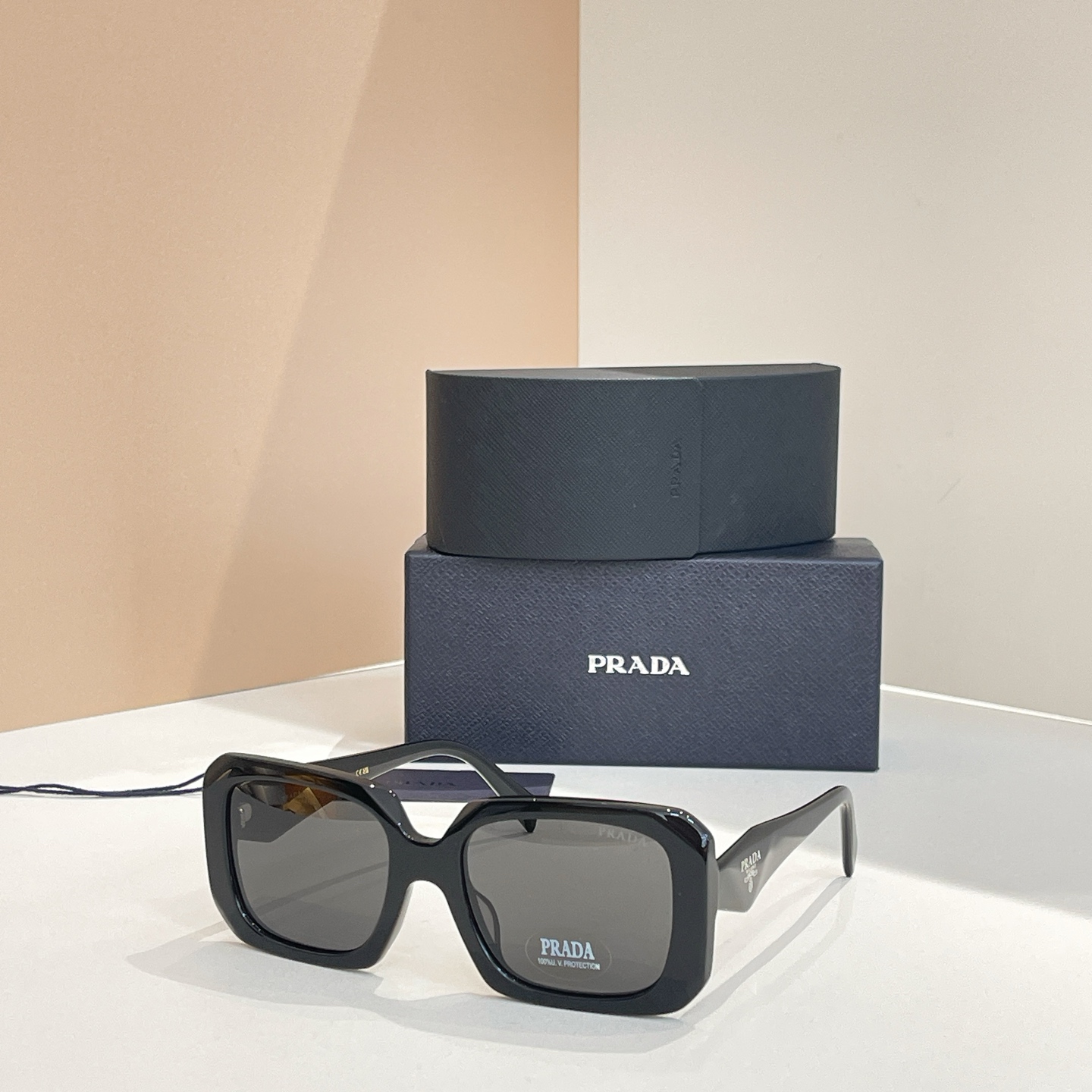 PRADA✨✨✨MODEL：PR 175LS✨✨✨SIZE：55口20-145✨✨✨