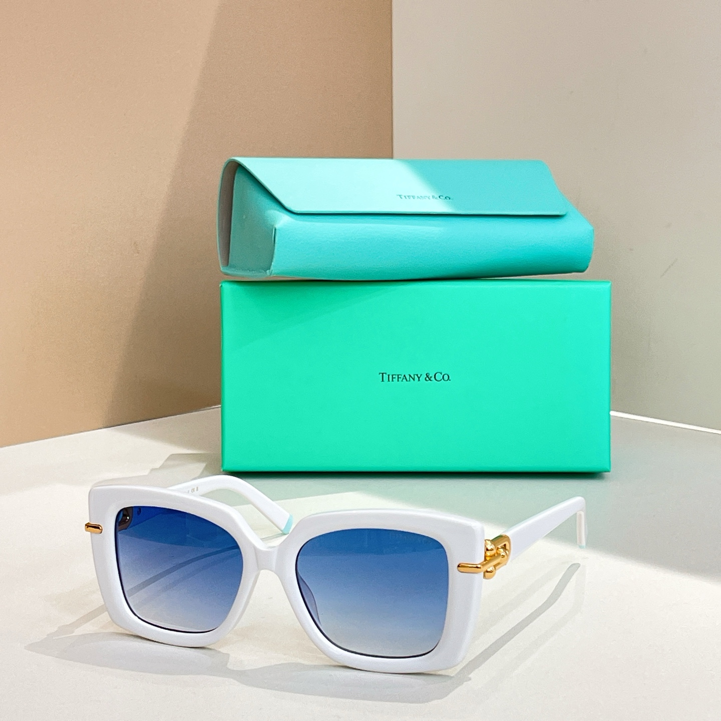 TIFFANY&Co.✨✨✨MODEL：TF 4199✨✨✨ SIZE：53口18-140✨✨✨