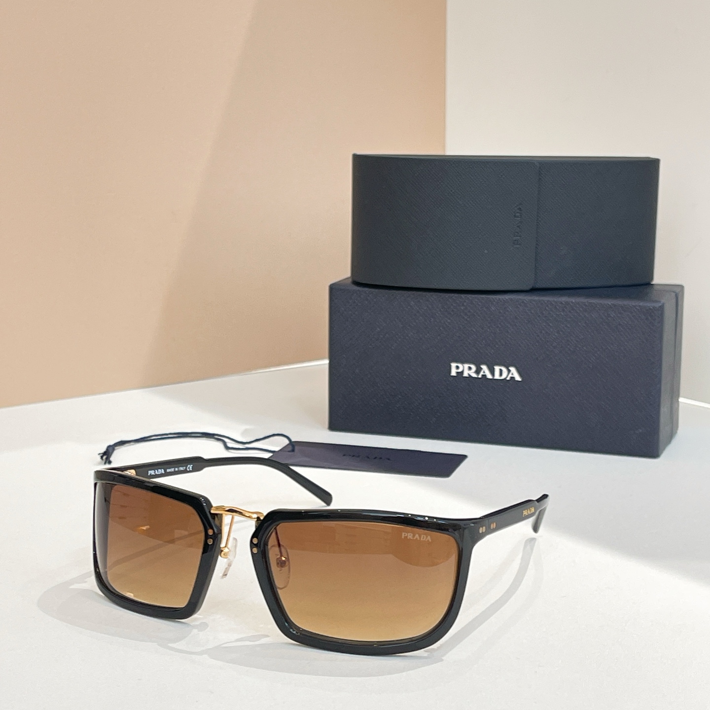 PRADA✨✨✨MODEL：SPRA11✨✨✨SIZE：55口24-145✨✨✨