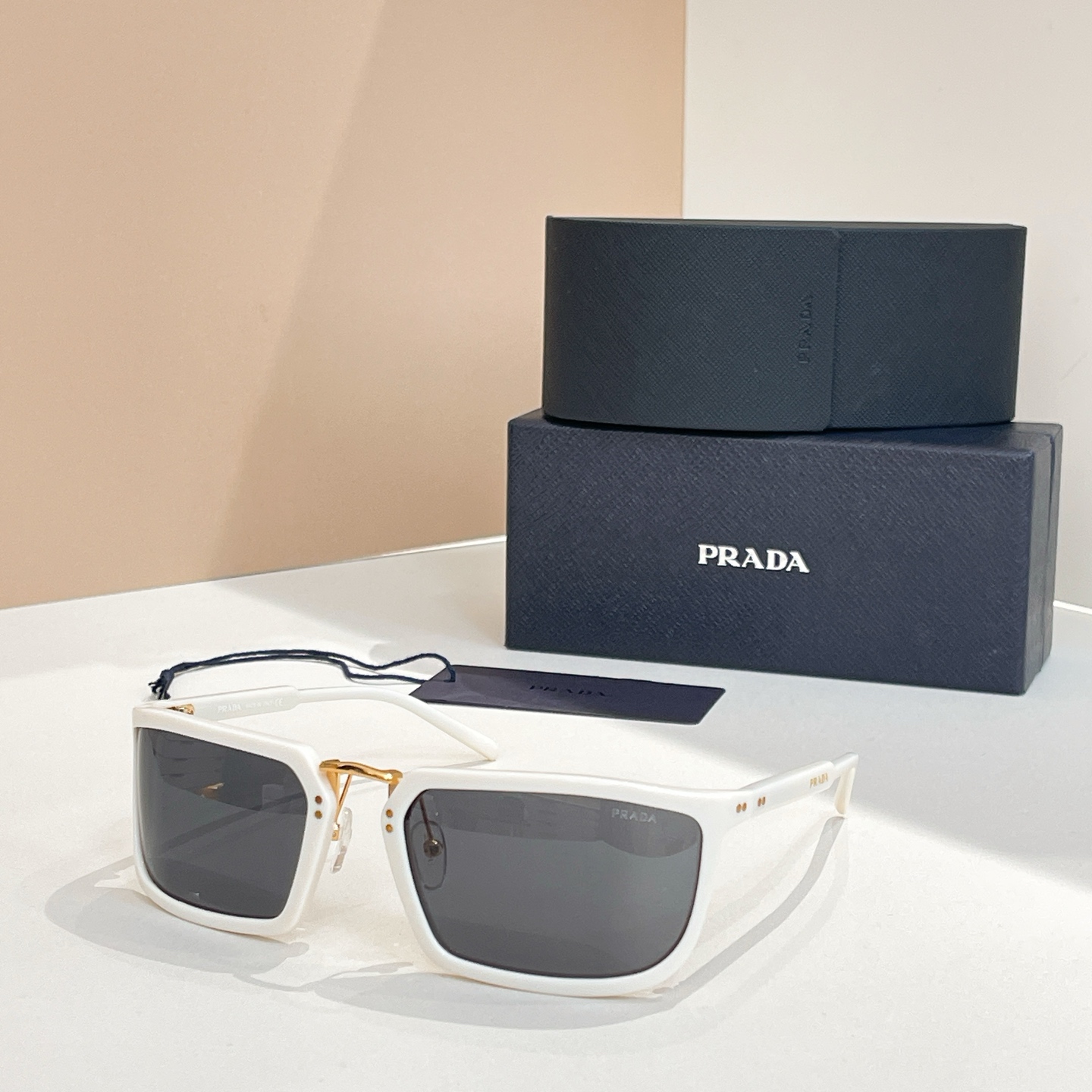 PRADA✨✨✨MODEL：SPRA11✨✨✨SIZE：55口24-145✨✨✨