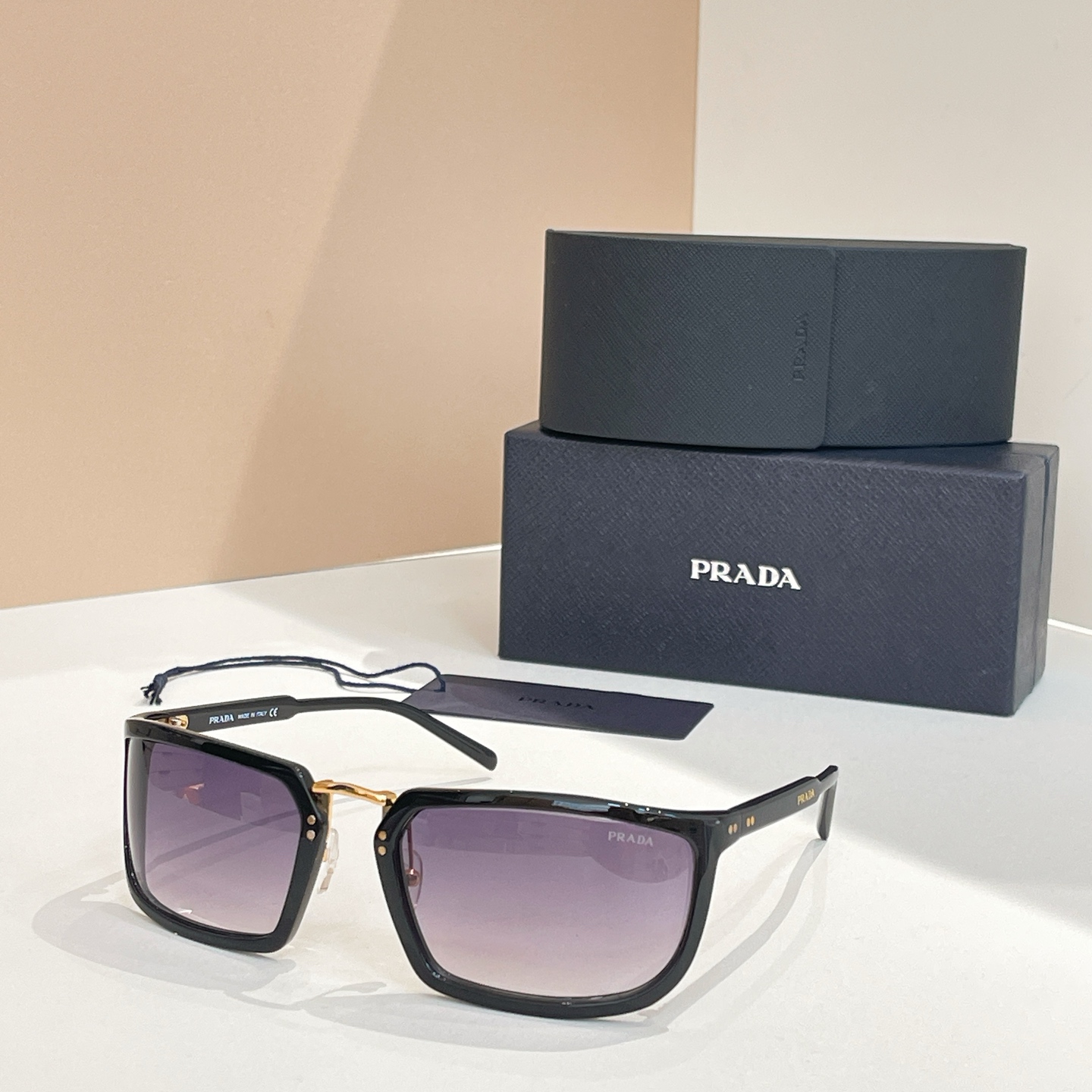 PRADA✨✨✨MODEL：SPRA11✨✨✨SIZE：55口24-145✨✨✨