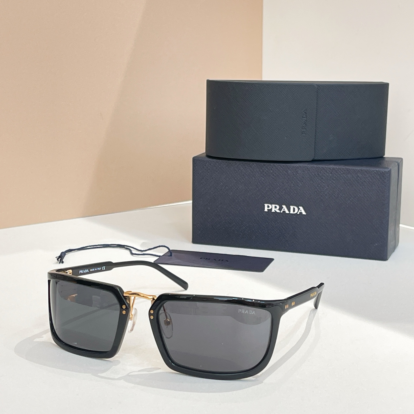 PRADA✨✨✨MODEL：SPRA11✨✨✨SIZE：55口24-145✨✨✨