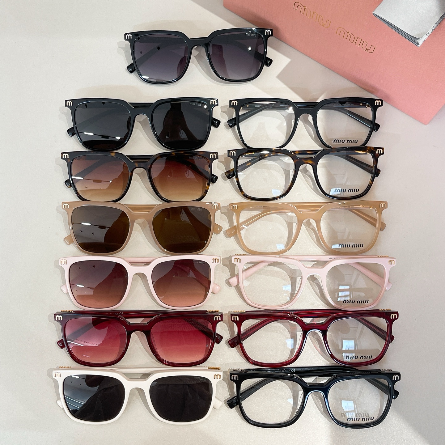 MIU M*🎀🎀🎀MODEL VMU 61ZS🎀🎀🎀SIZE：54口18-145🎀🎀🎀光学镜，太阳镜