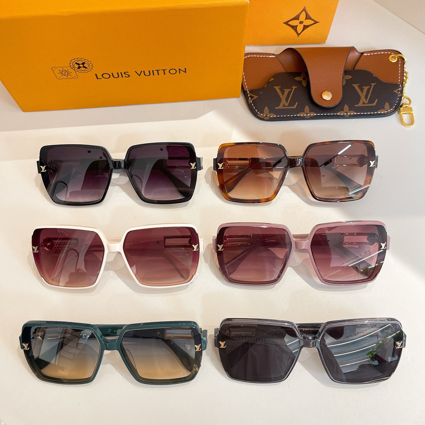 LOUIS VUITTO*✨✨✨MODEL：Z1875✨✨✨ SIZE：63口15-145✨✨✨