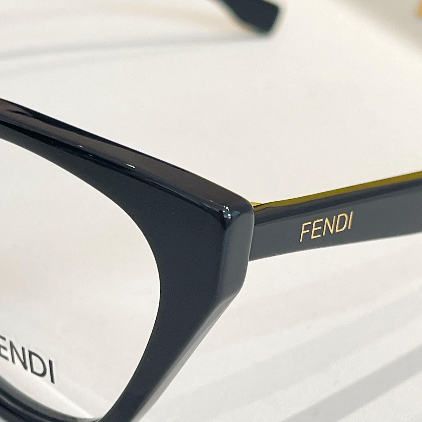 FEND*✨✨✨MODEL FE✨✨✨SIZE55口18-145✨✨✨