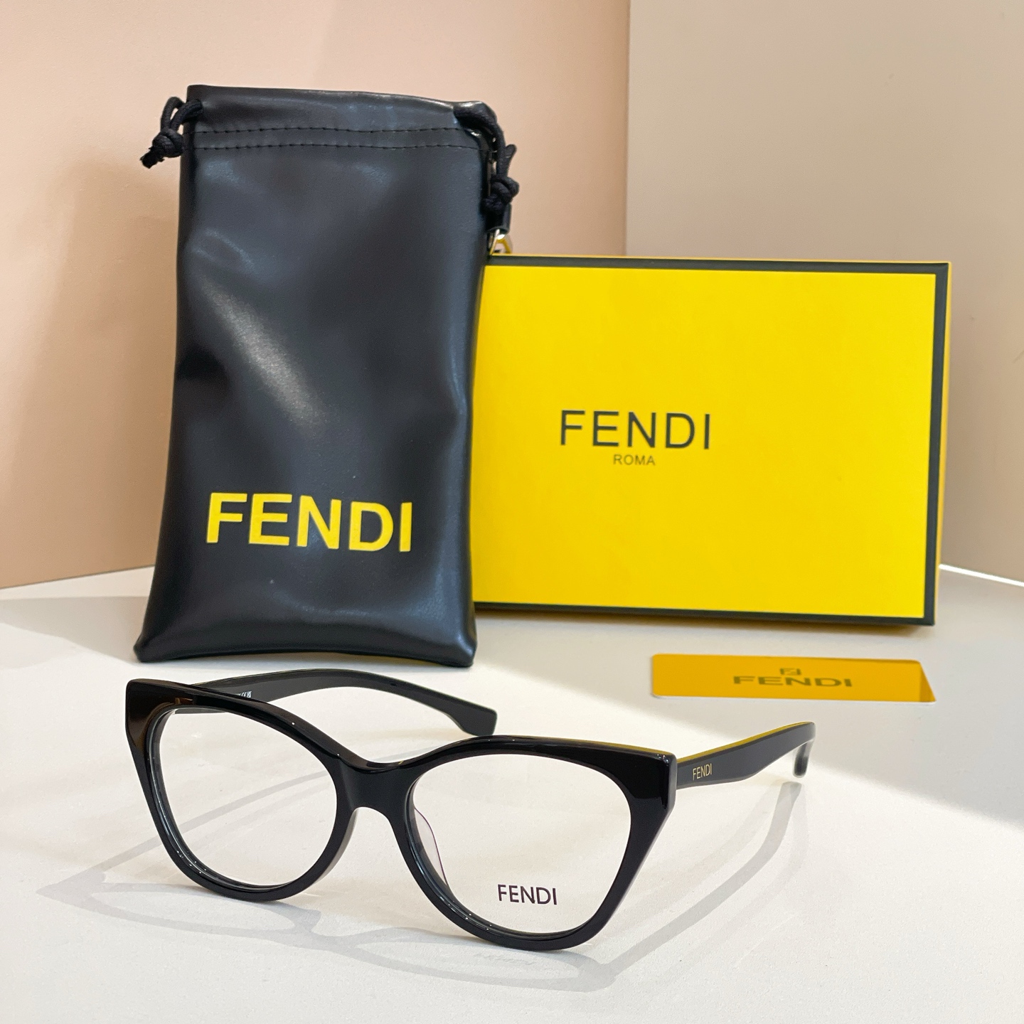 FEND*✨✨✨MODEL FE✨✨✨SIZE55口18-145✨✨✨