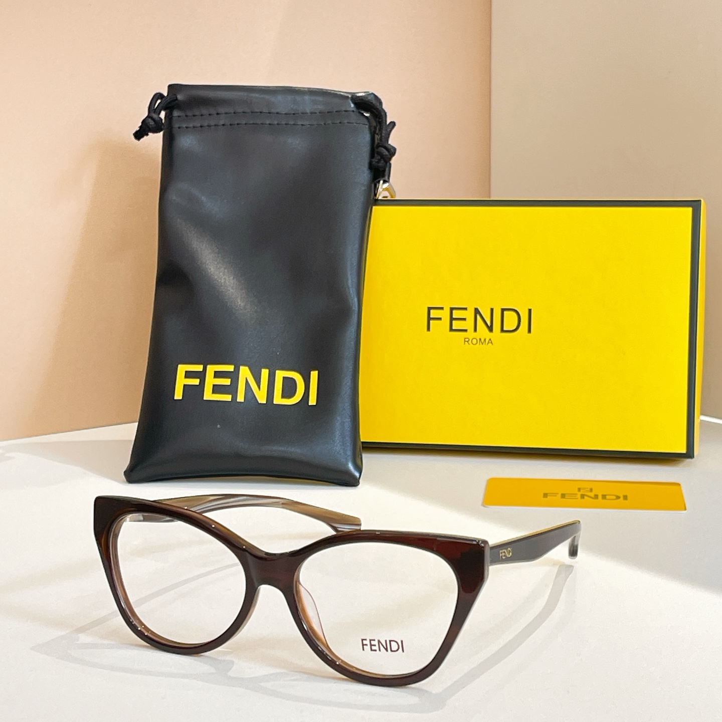 FEND*✨✨✨MODEL FE✨✨✨SIZE55口18-145✨✨✨