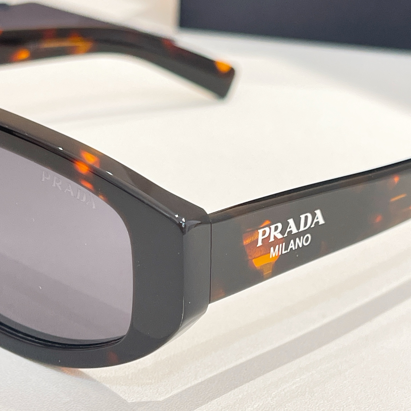 PRAD*✨✨✨MODEL：PR C02S✨✨✨SIZE：57口12-145✨✨✨