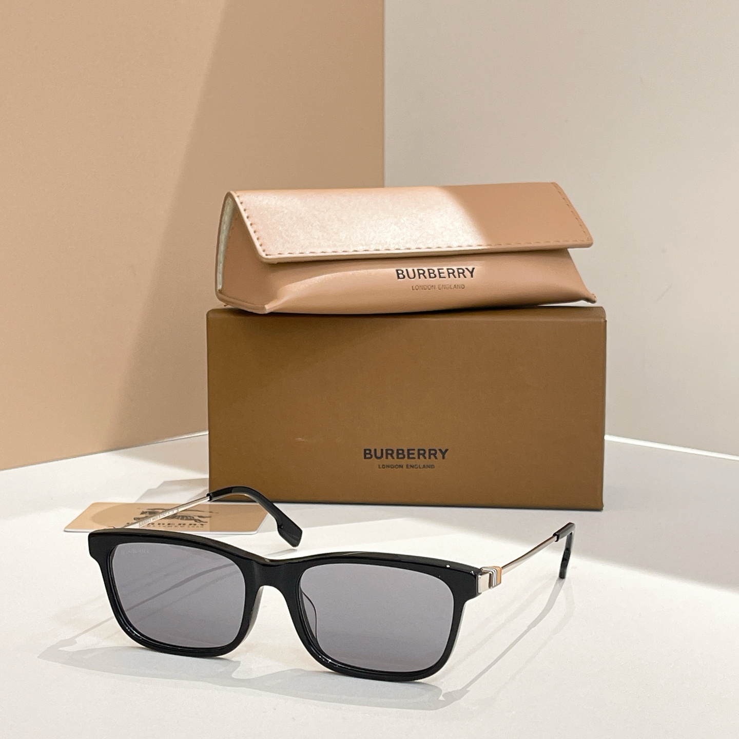 BURBERR*⭐️⭐️⭐️MODEL：BE2384 ⭐️⭐️⭐️SIZE：53口19-145⭐️⭐️⭐