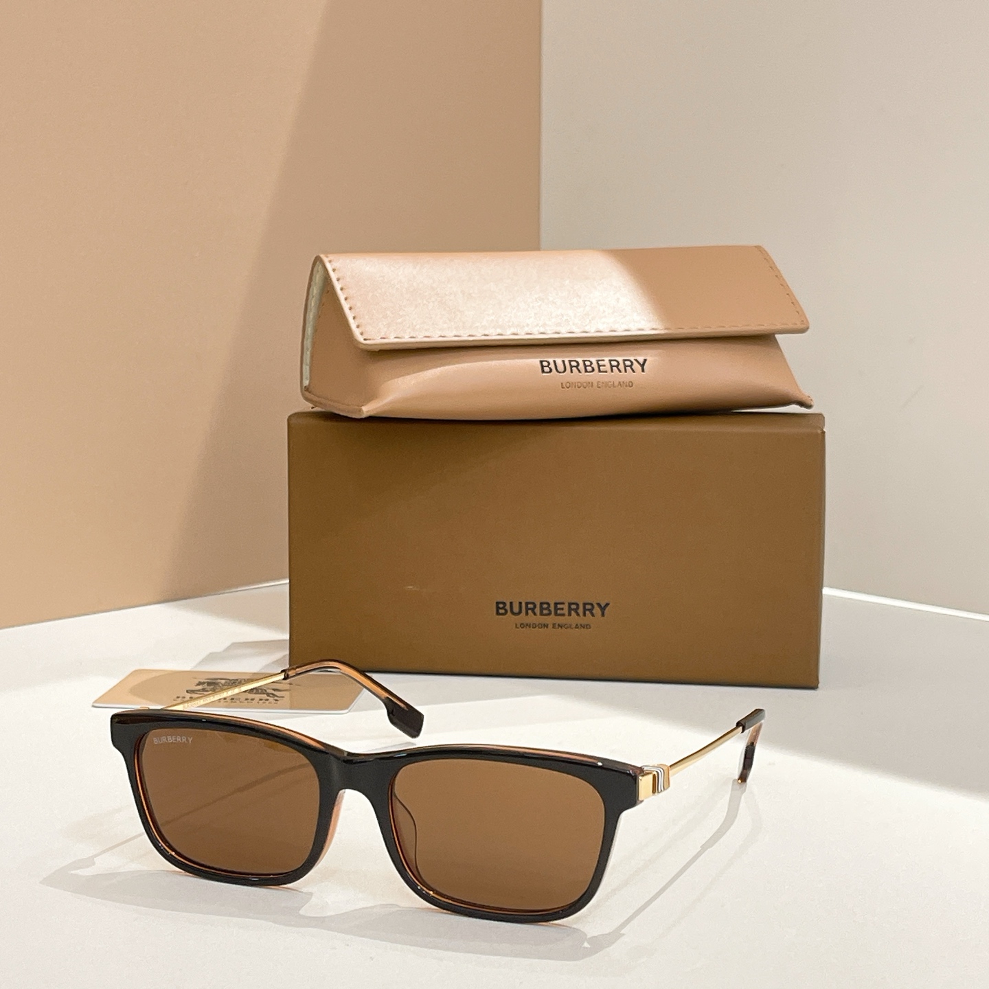 BURBERR*⭐️⭐️⭐️MODEL：BE2384 ⭐️⭐️⭐️SIZE：53口19-145⭐️⭐️⭐