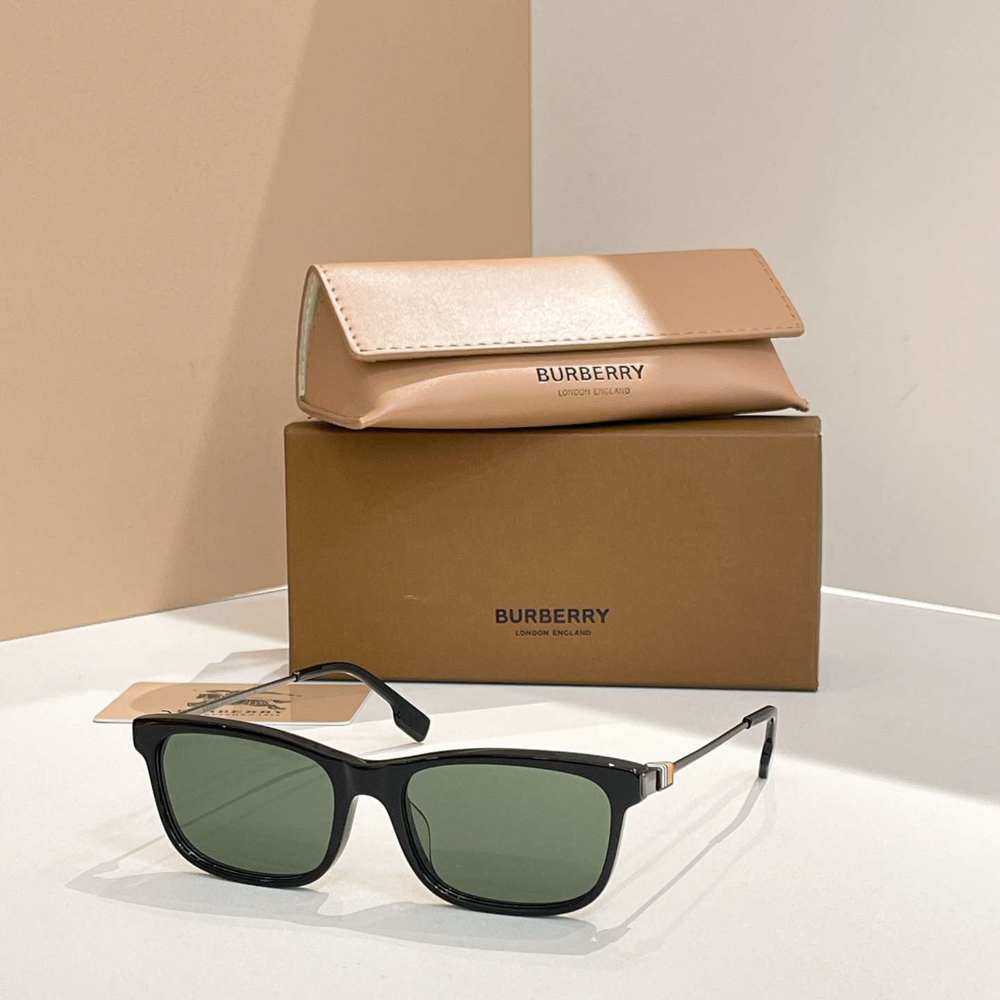 BURBERR*⭐️⭐️⭐️MODEL：BE2384 ⭐️⭐️⭐️SIZE：53口19-145⭐️⭐️⭐