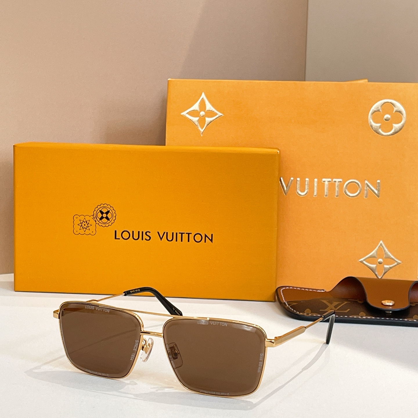 LOUIS VUITTO*✨✨✨MODEL：Z2627U✨✨✨ SIZE：60口13-145✨✨✨