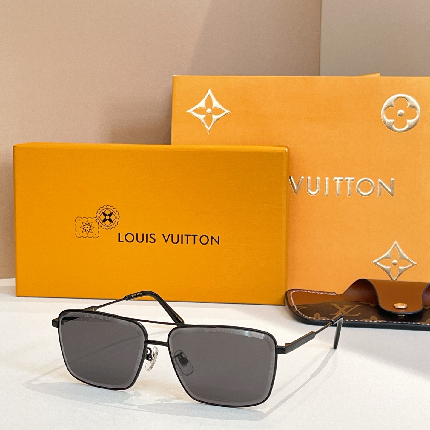 LOUIS VUITTO*✨✨✨MODEL：Z2627U✨✨✨ SIZE：60口13-145✨✨✨