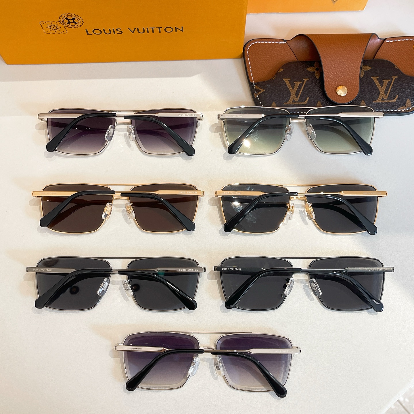 LOUIS VUITTO*✨✨✨MODEL：Z2627U✨✨✨ SIZE：60口13-145✨✨✨