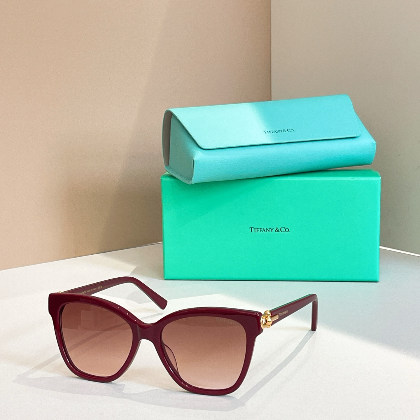 TIFFANY&Co.✨✨✨MODEL：TF4241D✨✨✨ SIZE：54口17-140✨✨✨