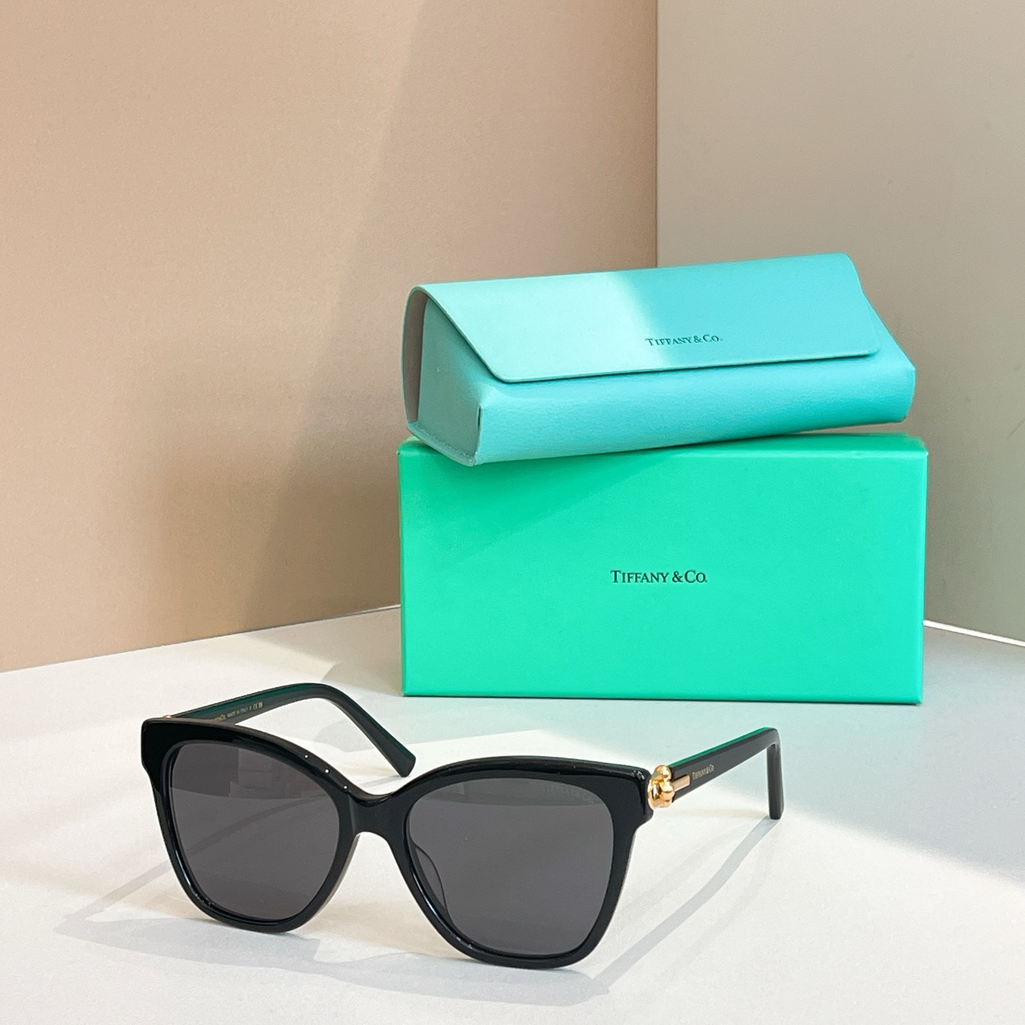TIFFANY&Co.✨✨✨MODEL：TF4241D✨✨✨ SIZE：54口17-140✨✨✨