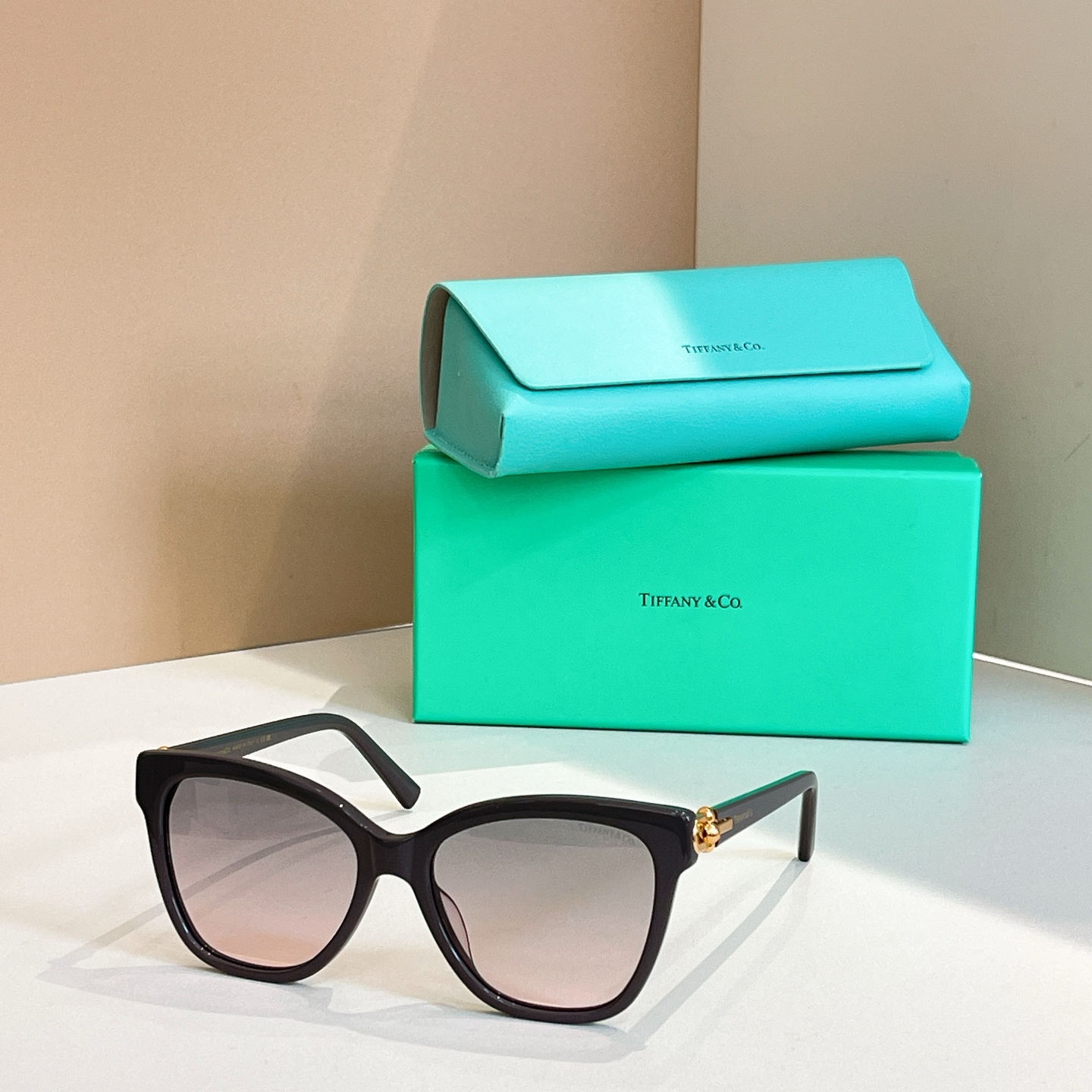 TIFFANY&Co.✨✨✨MODEL：TF4241D✨✨✨ SIZE：54口17-140✨✨✨