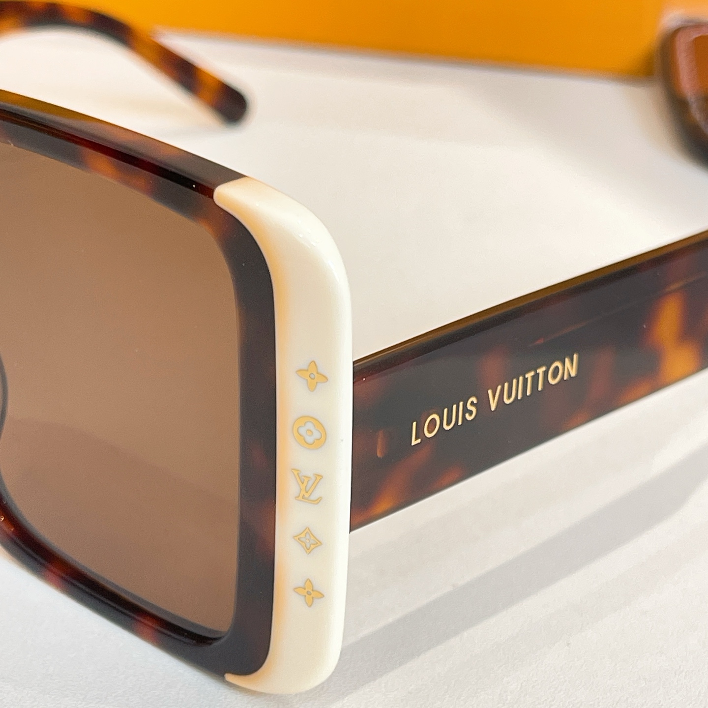 LOUIS VUITTO*✨✨✨MODEL：Z2095W✨✨✨ SIZE：56口15-148✨✨✨