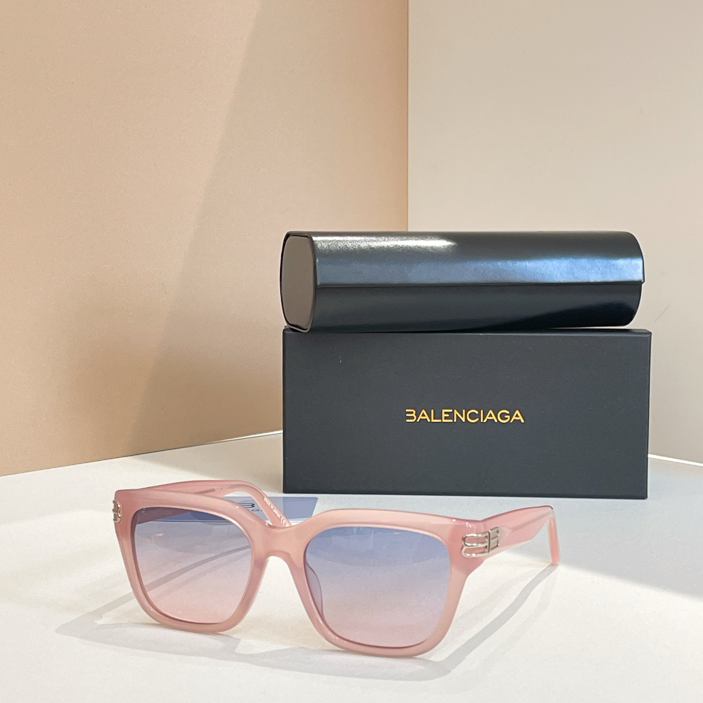 BALENCIAG*巴黎*世家⚜️⚜️⚜️MODEL：BB0433SK⚜️⚜️⚜️SIZE：56口19-