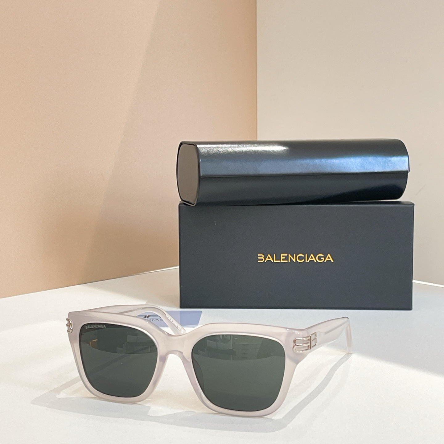 BALENCIAG*巴黎*世家⚜️⚜️⚜️MODEL：BB0433SK⚜️⚜️⚜️SIZE：56口19-