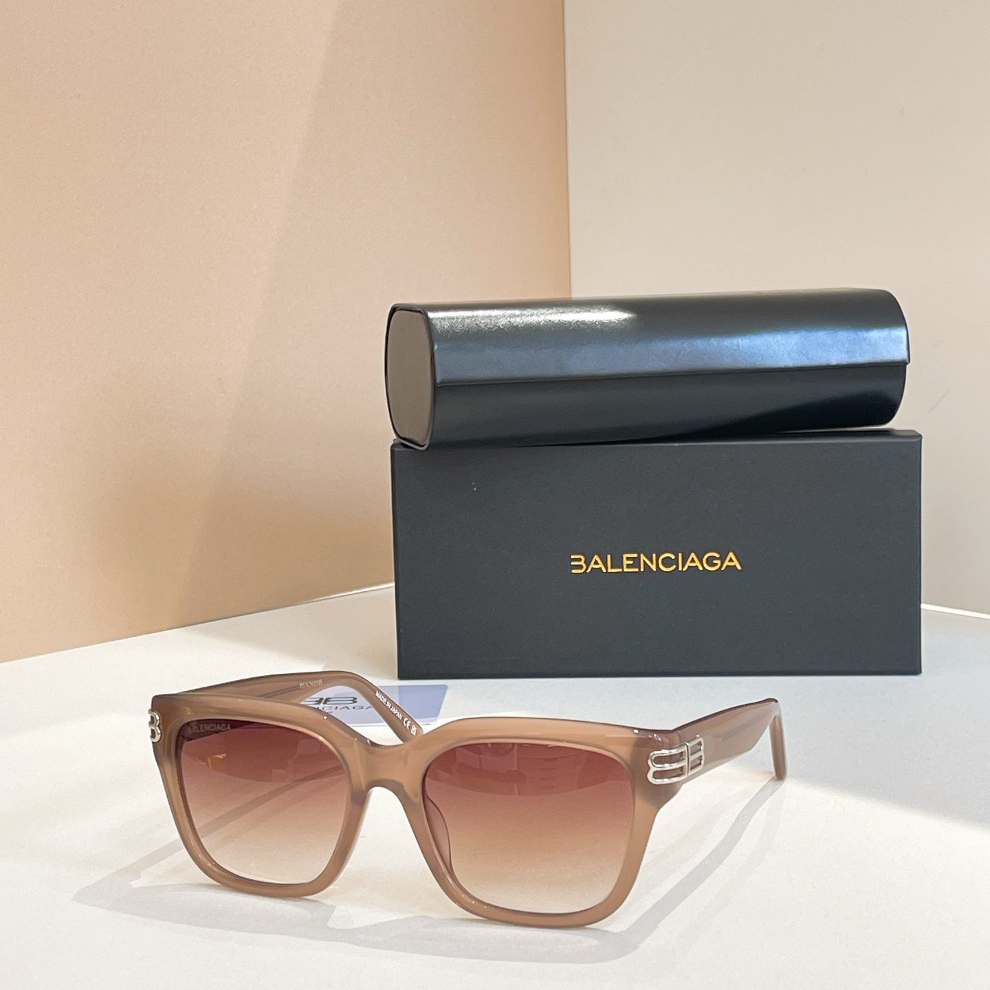 BALENCIAG*巴黎*世家⚜️⚜️⚜️MODEL：BB0433SK⚜️⚜️⚜️SIZE：56口19-