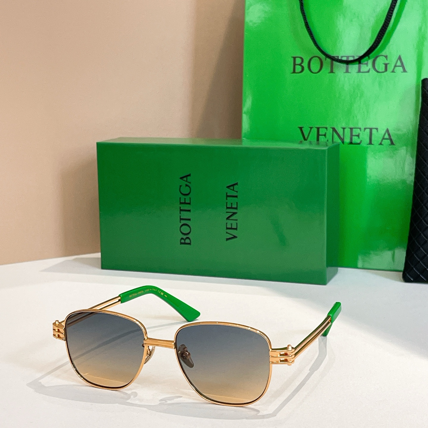 BOTTEGA VENET*🌟🌟🌟MODEL：BV1380S🌟🌟🌟SIZE：52口17-150🌟🌟🌟