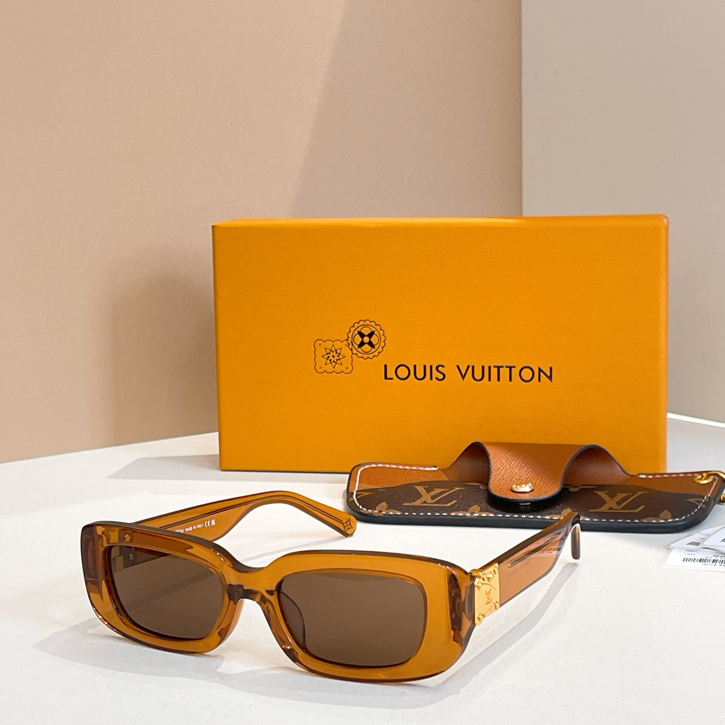 LOUIS VUITTO*✨✨✨MODEL：Z3007E✨✨✨ SIZE：51口19-140✨✨✨