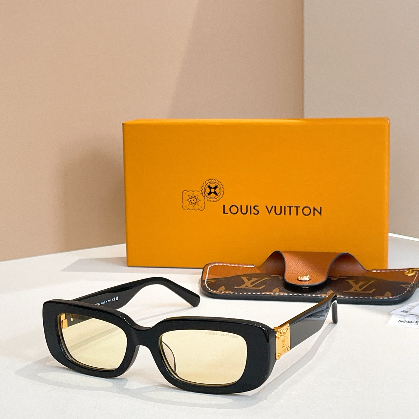 LOUIS VUITTO*✨✨✨MODEL：Z3007E✨✨✨ SIZE：51口19-140✨✨✨