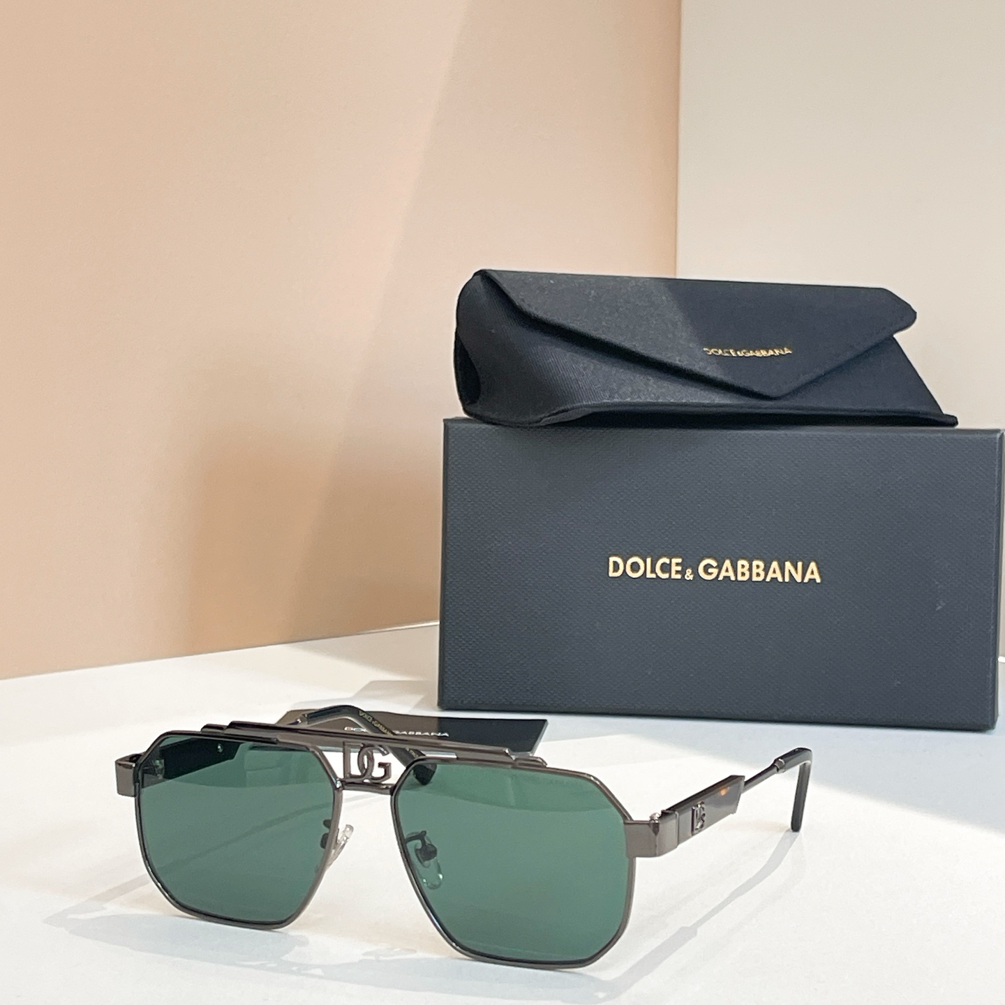 DOLCE & GABBAN*🌟🌟🌟MODEL：DG2294🌟🌟🌟SIZE59口15-145🌟🌟🌟