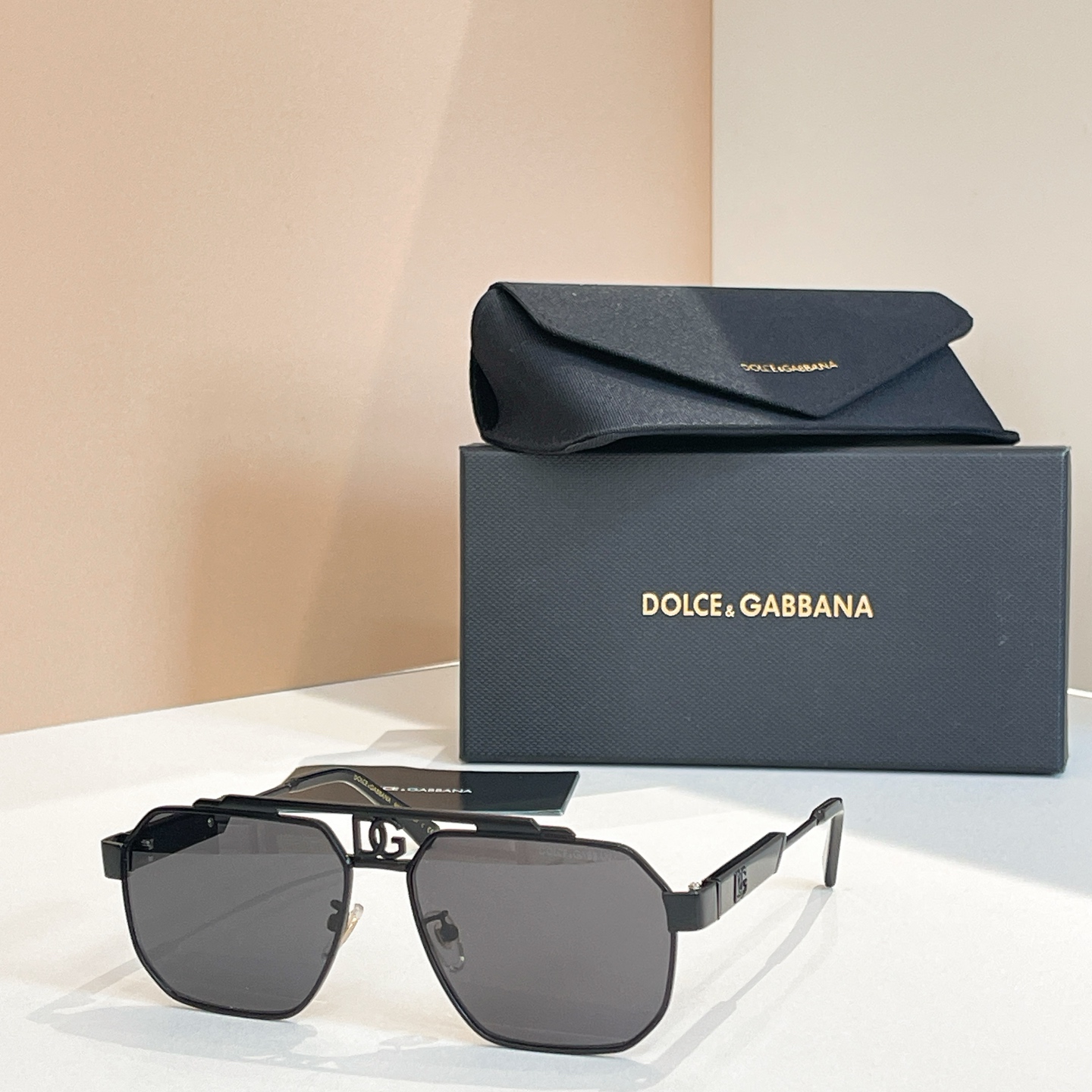 DOLCE & GABBAN*🌟🌟🌟MODEL：DG2294🌟🌟🌟SIZE59口15-145🌟🌟🌟
