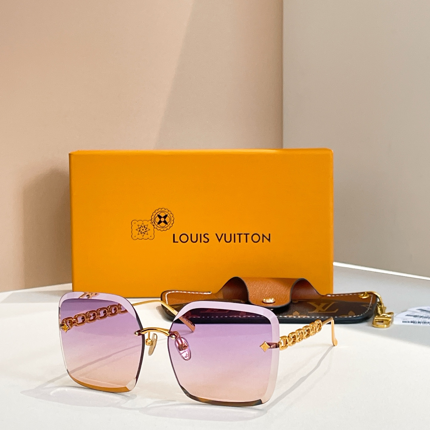 Louis Vuitton LOUIS VUITTO*太阳眼镜