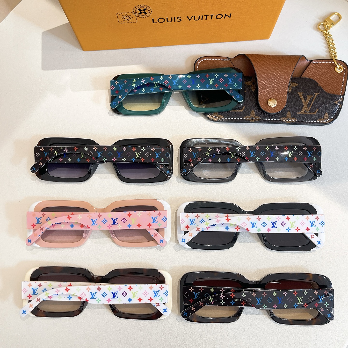 Louis Vuitton LOUIS VUITTO*太阳眼镜