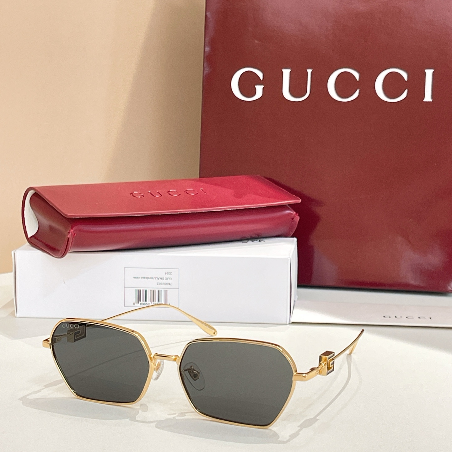 Gucci 古驰墨镜