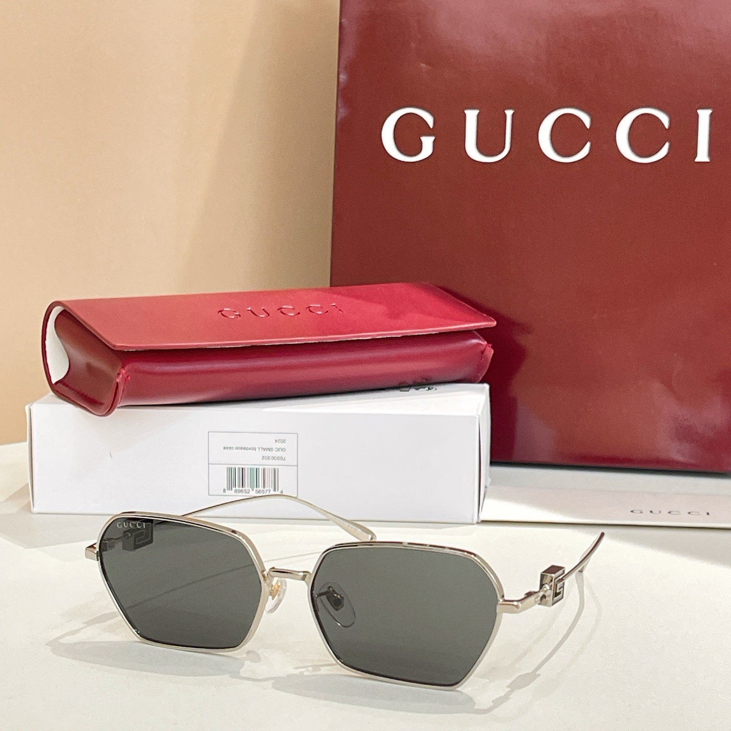 Gucci 古驰墨镜