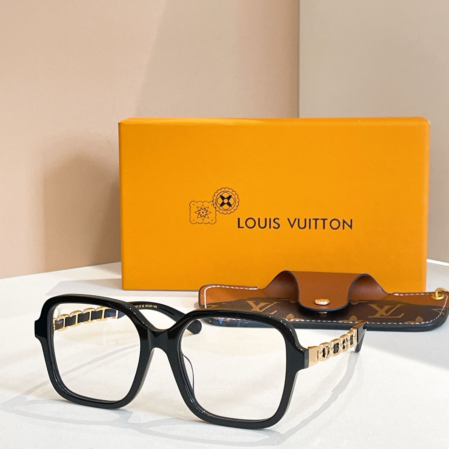 Louis Vuitton LOUIS VUITTO*太阳眼镜