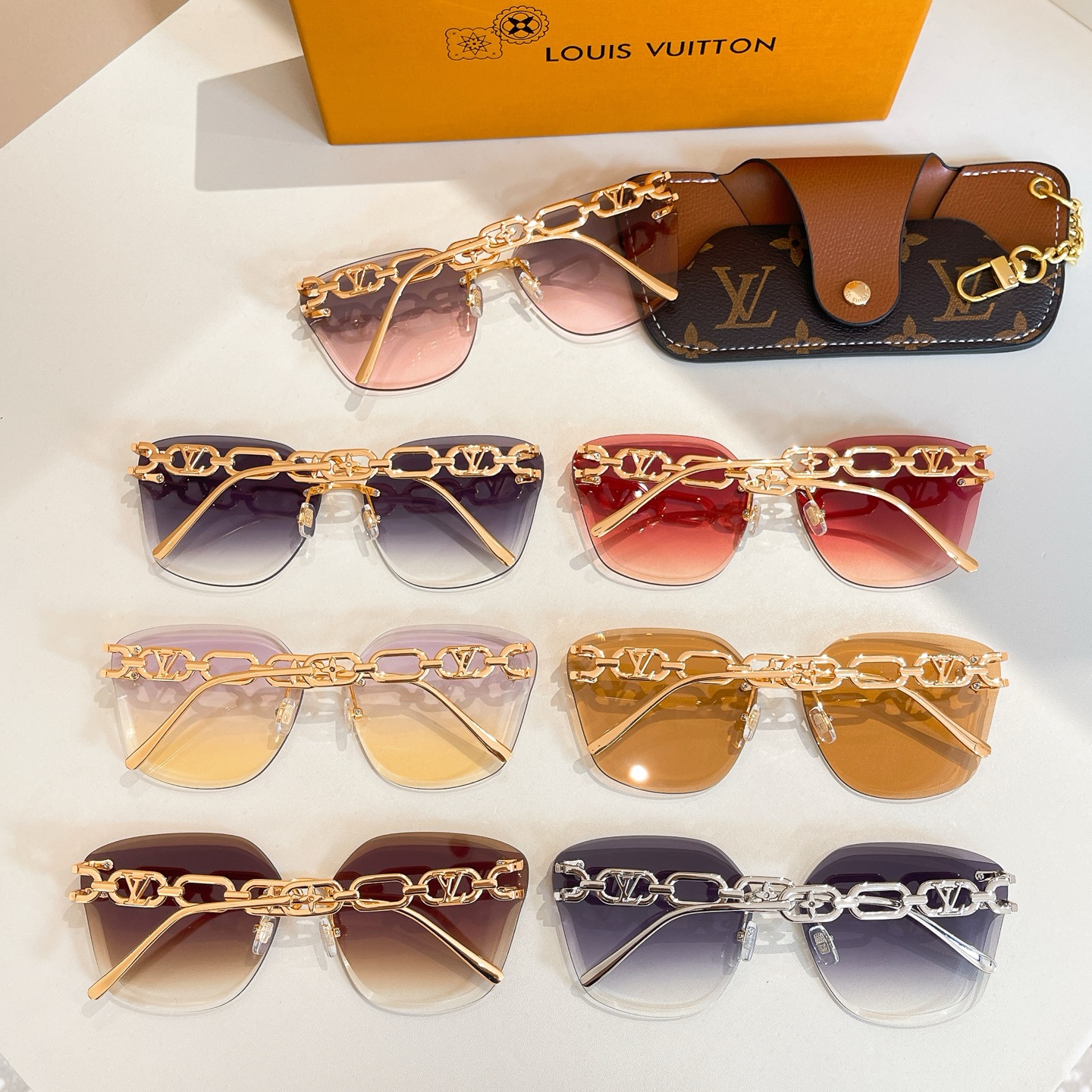 Louis Vuitton LOUIS VUITTO*太阳眼镜